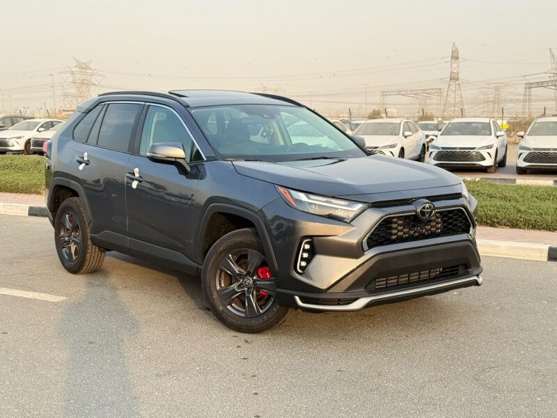 2025 TOYOTA RAV 4 XLE 2.5 Litres V4 Petrol Engine Grey Black SUV American Specs Full Option