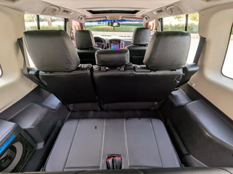 2015 Mitsubishi Pajero GLS Top Line 3.8L V6 Silver Black SUV GCC Specs EXCELLENT CONDITION