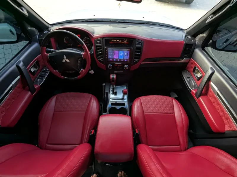 2020 Mitsubishi Pajero GLS Top Line 3.8L V6 White Red SUV GCC Specs EXCELLENT CONDITION