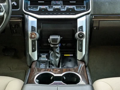 2009 Toyota Land Cruiser GXR FACELIFTED 2025 4.0 Litres V6 Engine Black Beige SUV GCC Specs