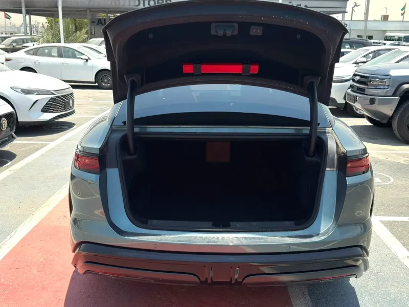 2025 BYD HAN Flagship Edition Plug-in Hybrid 4 Cylinders Engine Blue Brown Sedan Automatic