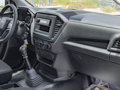 2025 ISUZU D-Max DC 1.9L RZ4E-TC Diesel Turbocharged Engine White Black Pickup Truck 4&times;4 MT