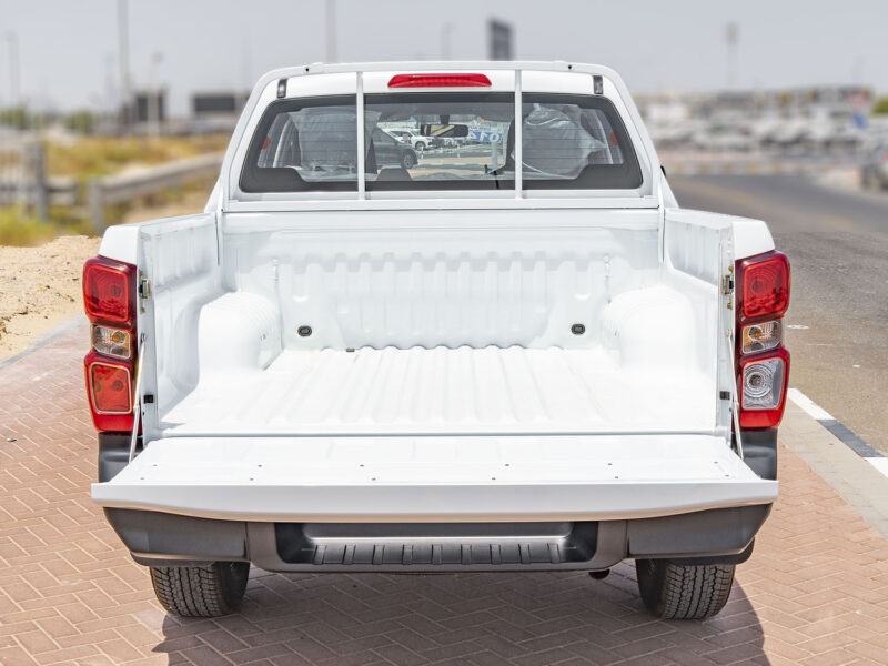 2025 ISUZU D-Max DC 1.9L RZ4E-TC Diesel Turbocharged Engine White Black Pickup Truck 4×4 MT