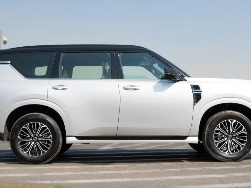2026 Nissan Patrol SE Platinum 3.8 Litres V6 Petrol Engine Silver Tan SUV GCC Specs Automatic