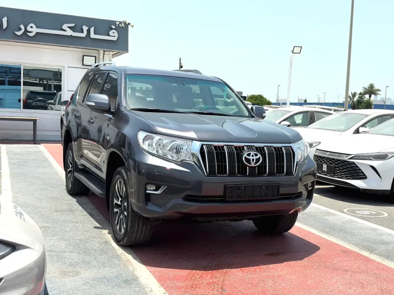2022 Toyota Prado TXL 4.0 Litres V6 Petrol Engine Grey Beige SUV GCC Specs Excellent Condition