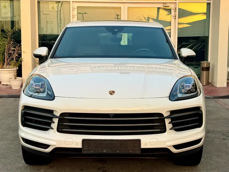 2018 Porsche Cayenne Standard 6 Cylinders Petrol Engine White Black SUV GCC Specs Automatic