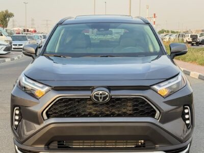 2025 TOYOTA RAV 4 XLE 2.5 Litres V4 Petrol Engine Grey Black SUV American Specs Full Option