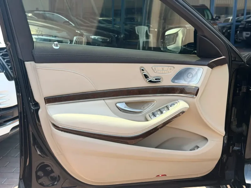2015 Mercedes-Benz S-Class S 400 6 Cylinders Petrol Engine Black Beige Sedan GCC Specs