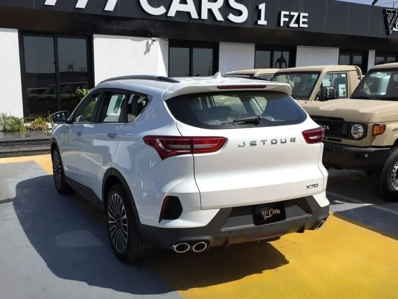 2025 JETOUR X70 Luxury 1.5L Turbo 4 Cylinders Petrol Engine White Black SUV GCC Specs