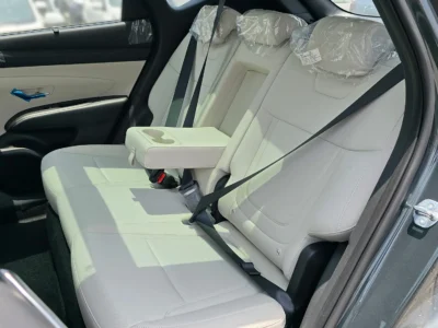 2025 Hyundai Tucson 1.6 L G1.6 T‑GDi turbocharged inline‑4 Green Beige SUV GCC Specs