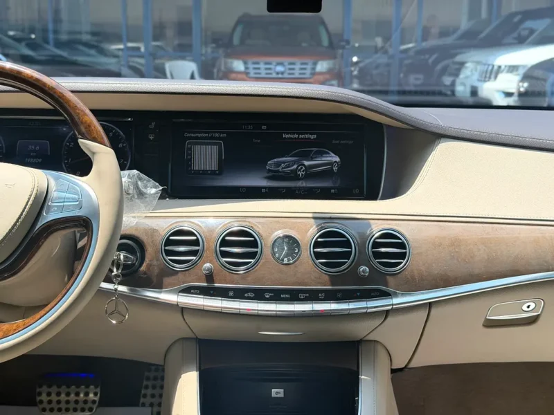 2015 Mercedes-Benz S-Class S 400 6 Cylinders Petrol Engine Black Beige Sedan GCC Specs