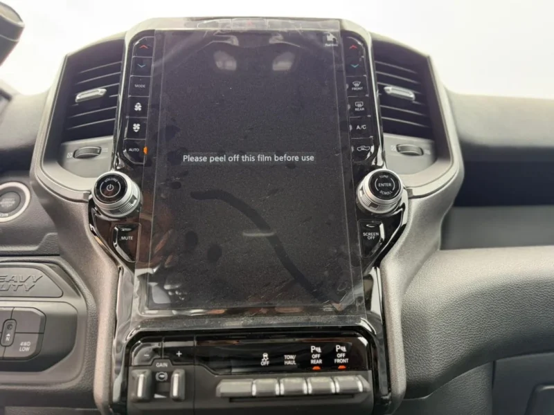 2025 RAM 2500 TRADESMAN 6.4 Litres 8 Cylinders Petrol Engine White Black Pickup Truck