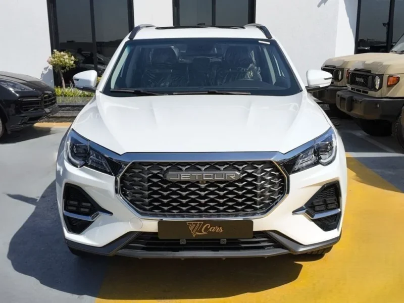 2025 JETOUR X70 Luxury 1.5L Turbo 4 Cylinders Petrol Engine White Black SUV GCC Specs