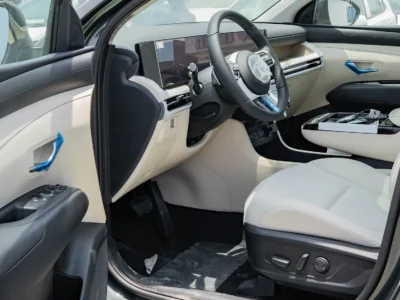 2025 Hyundai Tucson 1.6 L G1.6 T‑GDi turbocharged inline‑4 Green Beige SUV GCC Specs