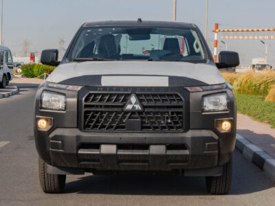 2025 Mitsubishi L200 GL 2.4-liter 4-cylinder Petrol Engine Grey Black Pickup Truck GCC MT
