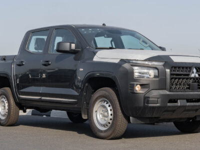 2025 Mitsubishi L200 GL 2.4-liter 4-cylinder Petrol Engine Grey Black Pickup Truck GCC MT