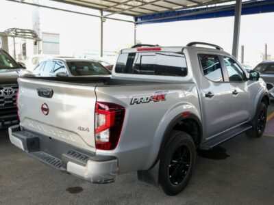 2025 NISSAN NAVARA DC PRO4X 4X4 2.5L 4 Cylinders Diesel Engine Silver Black Pickup Truck