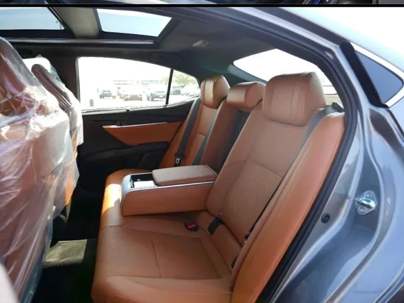 2026 Toyota Camry Lumiere 2.5 Litres 4 Cylinders HYBRID Engine Grey Tan Sedan GCC Specs