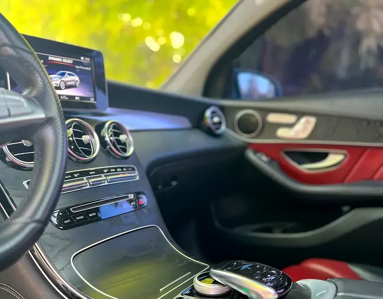2018 Mercedes-Benz GLC Coupe GLC 250 4 Cylinders Petrol Engine Blue Red Coupe GCC Specs