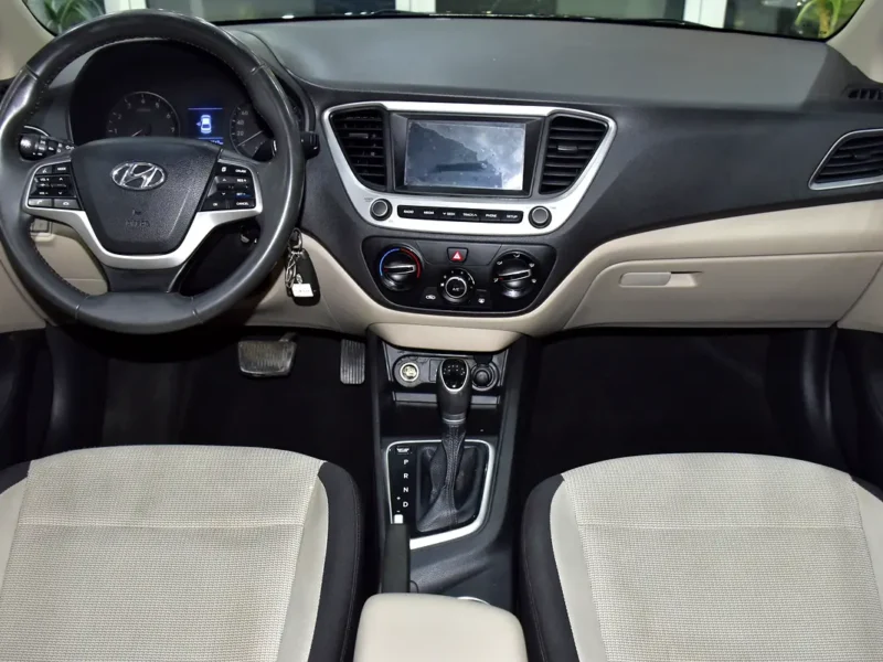 2020 Hyundai Accent GLS 4 Cylinders Petrol Engine Blue Beige Sedan GCC Specs Automatic
