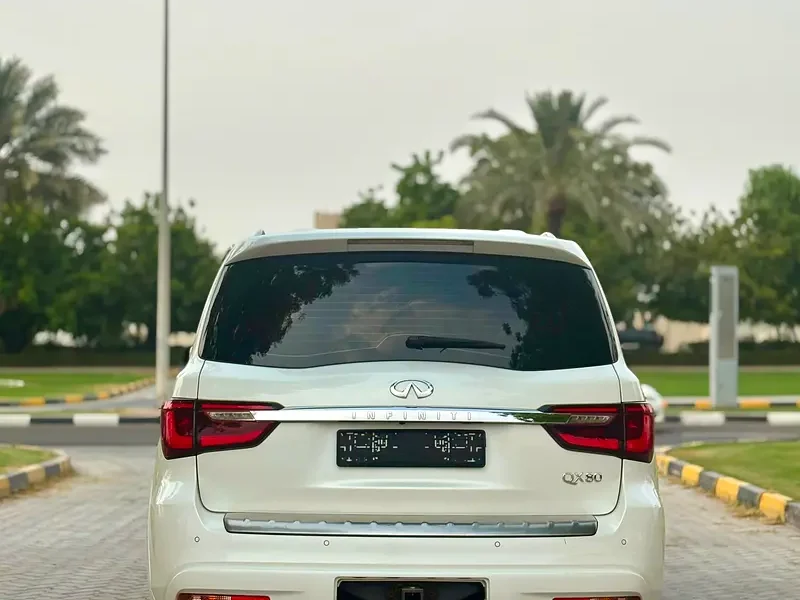 2019 Infiniti QX80 Limited Edition 5.6 Litres V8 Petrol Engine White Orange SUV GCC Specs