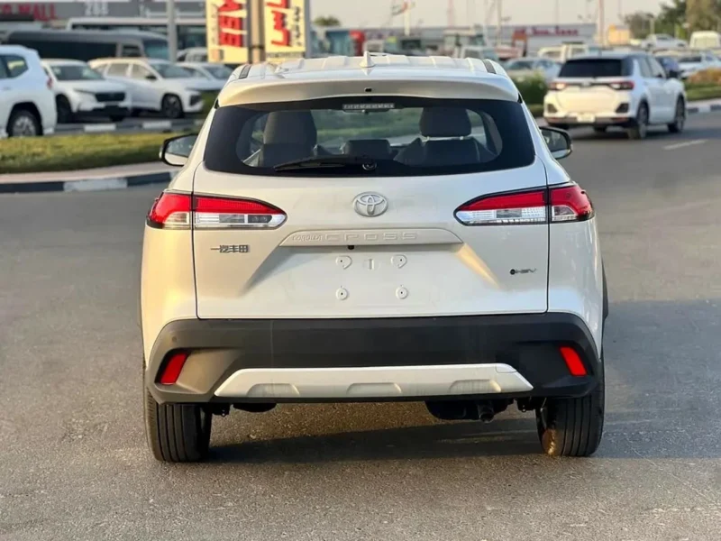 2026 Toyota Corolla Cross GLI ELITE 2.0L 4 Cylinders Hybrid Engine White Black SUV Chinese Specs