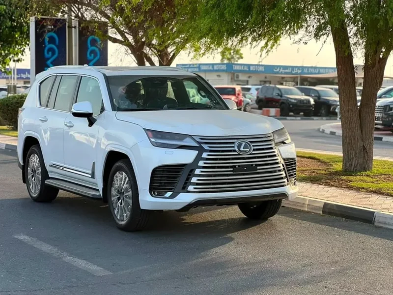 2026 Lexus LX600 Signature 3.5L 6 Cylinders Petrol Engine White Red SUV GCC Specs FULL OPTION