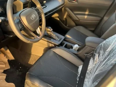 2026 Toyota Corolla Cross GLI ELITE 2.0L 4 Cylinders Hybrid Engine White Black SUV Chinese Specs