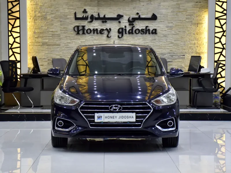 2020 Hyundai Accent GLS 4 Cylinders Petrol Engine Blue Beige Sedan GCC Specs Automatic