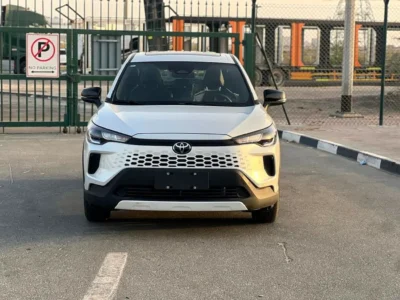 2026 Toyota Corolla Cross GLI ELITE 2.0L 4 Cylinders Hybrid Engine White Black SUV Chinese Specs