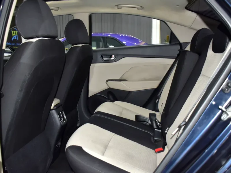 2020 Hyundai Accent GLS 4 Cylinders Petrol Engine Blue Beige Sedan GCC Specs Automatic