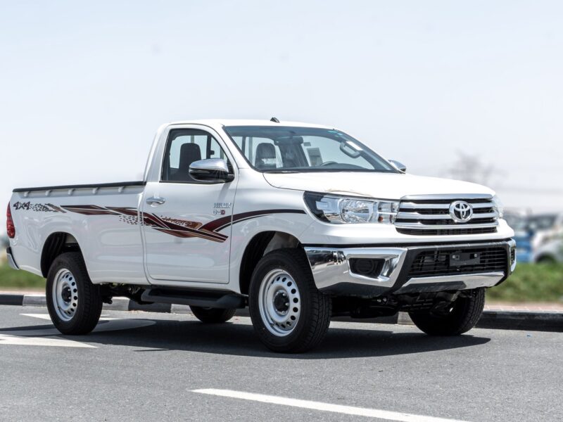2026 Toyota Hilux GL2 SC 2.8L 4 Cylinders Diesel Engine White Red Pickup Truck GCC Specs Automatic