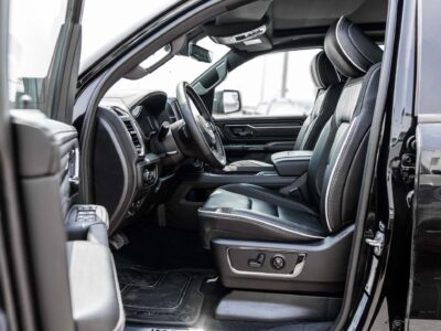 2025 RAM 1500 Limited 3.0 L Hurricane Inline‑six High-Output Twin-Turbo Engine Black Pickup Truck
