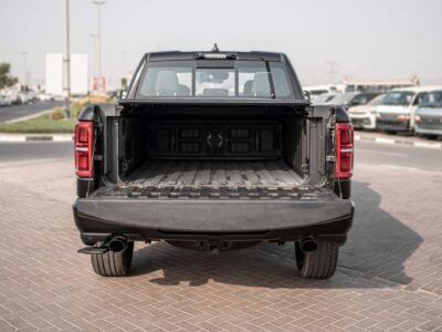 2025 RAM 1500 Limited 3.0 L Hurricane Inline‑six High-Output Twin-Turbo Engine Black Pickup Truck