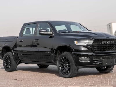2025 RAM 1500 Limited 3.0 L Hurricane Inline‑six High-Output Twin-Turbo Engine Black Pickup Truck