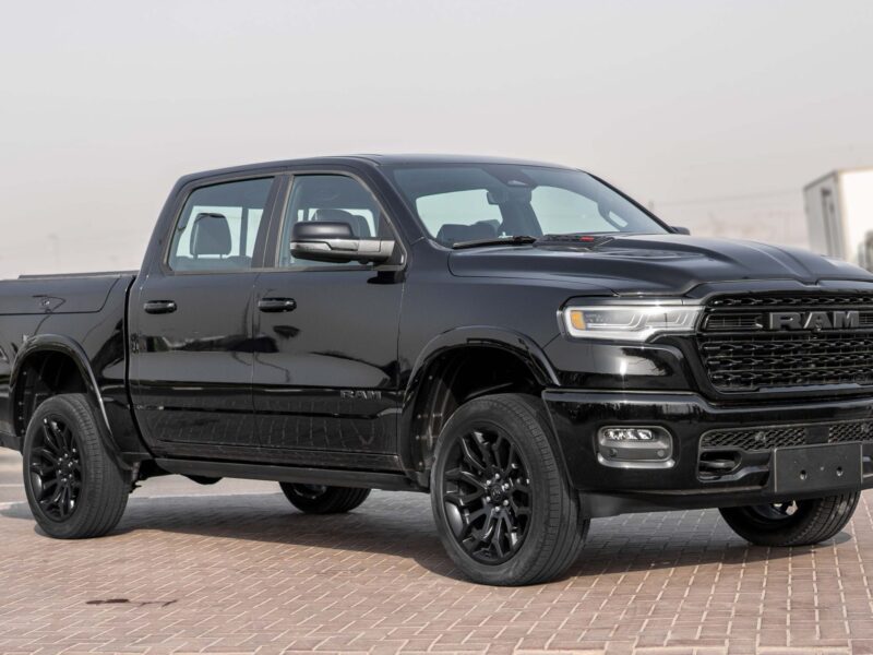 2025 RAM 1500 Limited 3.0 L Hurricane Inline‑six High-Output Twin-Turbo Engine Black Pickup Truck