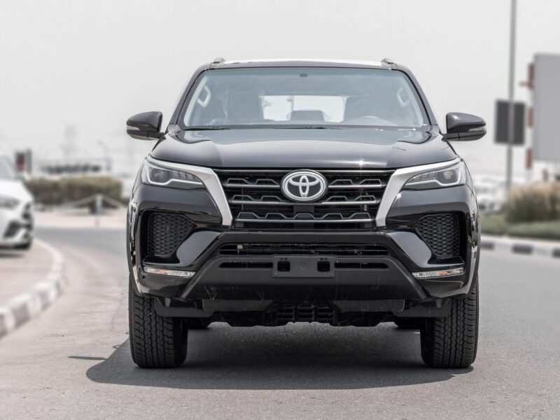 2026 Toyota Fortuner 2.7 L Inline‑4 Petrol Engine Black SUV GCC Specs Automatic 4WD