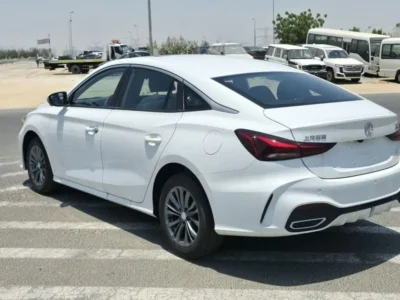 2026 MG 5 LUX 1.5 Litres 4 Cylinders Petrol Engine White Black Sedan Chinese Specs Automatic