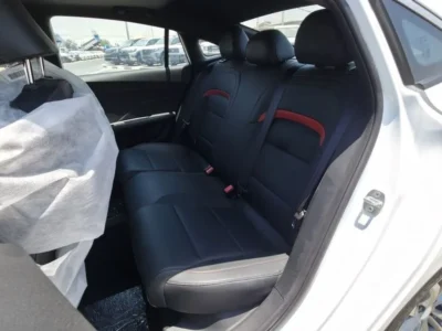 2026 MG 5 LUX 1.5 Litres 4 Cylinders Petrol Engine White Black Sedan Chinese Specs Automatic