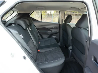2024 Nissan Kicks SV 1.6 Litres 4 Cylinders Petrol Engine White Grey SUV GCC Specs