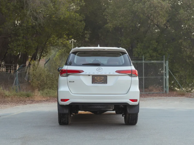 2021 Toyota Fortuner EXR 2.7 Litres 4 Cylinders Petrol Engine White Brown SUV GCC Specs