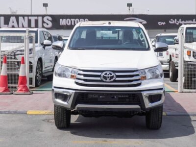 2025 Toyota Hilux GLX GL-2 D-4D 2.4L 4 Cylinders Diesel Engine White Burgundy Pickup Truck