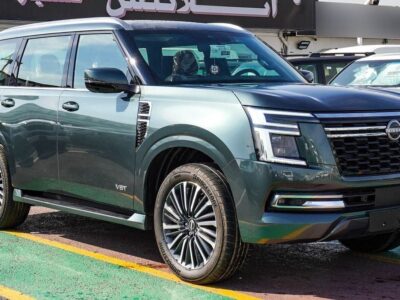 2025 Nissan Patrol LE PLATINUM CITY 3.5-liter Twin-Turbocharged V6 Engine Green Burgundy SUV