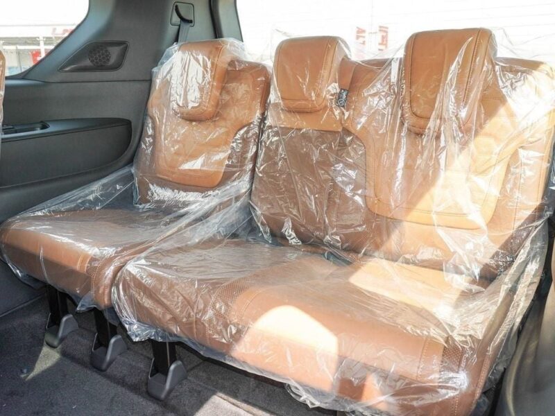 2025 Nissan Patrol SE PLATINUM CITY 3.8 Litres V6 Petrol Engine White Tan SUV GCC Specs