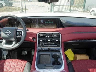 2025 Nissan Patrol LE PLATINUM CITY 3.5-liter Twin-Turbocharged V6 Petrol Engine Blue Red SUV