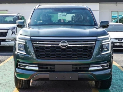 2025 Nissan Patrol LE PLATINUM CITY 3.5-liter Twin-Turbocharged V6 Engine Green Burgundy SUV