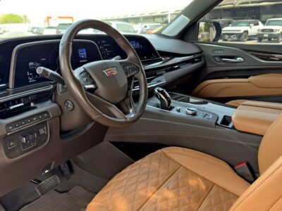 2023 CADILLAC ESCALADE SPORT PLATINIUM 6.2 Litres 8 Cylinders Petrol Engine Black Tan SUV