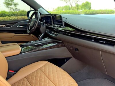 2023 CADILLAC ESCALADE SPORT PLATINIUM 6.2 Litres 8 Cylinders Petrol Engine Black Tan SUV