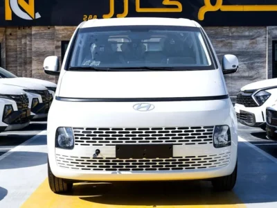 2026 Hyundai Staria COMFORT 3.5 Litres 6 Cylinders Petrol Engine White Grey Van GCC Specs