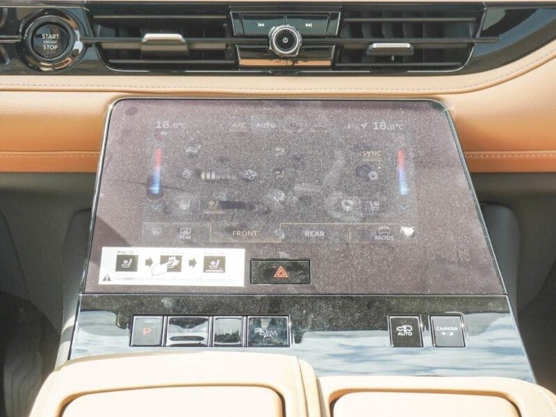 2025 Infiniti QX80 SENSORY BENCH CHAIRS 3.5-liter Twin-Turbocharged V6 Engine Black Tan SUV